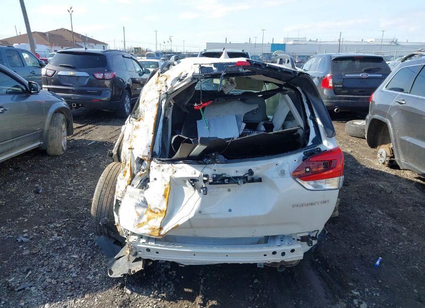 Photo 16 of 2022 Subaru Forester PREMIUM (VIN JF2SKADC9NH447319)