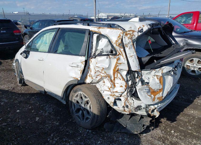 Photo 3 of 2022 Subaru Forester PREMIUM (VIN JF2SKADC9NH447319)