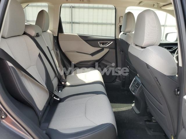 Photo 7 of 2024 SUBARU FORESTER PREMIUM (VIN JF2SKADC9RH518055)