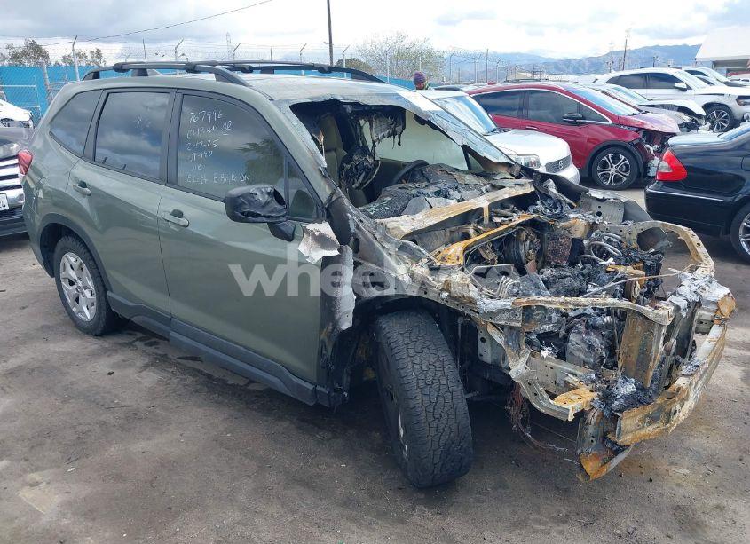 2021 Subaru Forester (VIN JF2SKADCXMH503539) main photo