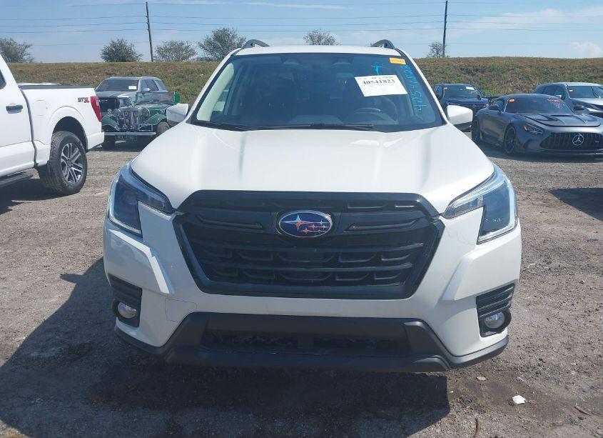 Photo 11 of 2023 Subaru Forester PREMIUM (VIN JF2SKADCXPH509880)