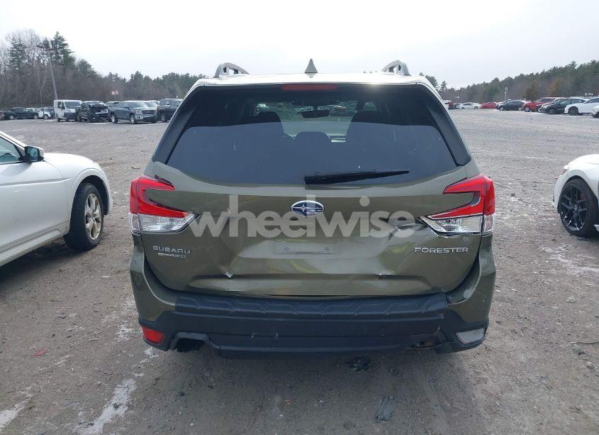 Photo 16 of 2022 Subaru Forester PREMIUM (VIN JF2SKAEC0NH432982)