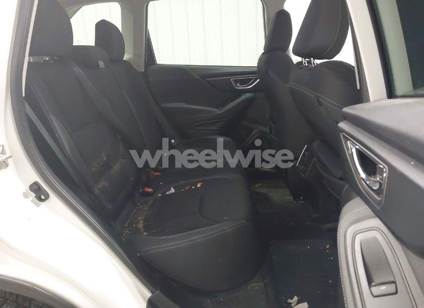 Photo 8 of 2022 Subaru Forester PREMIUM (VIN JF2SKAEC0NH497962)