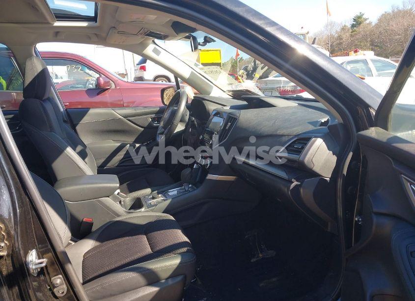 Photo 5 of 2022 Subaru Forester PREMIUM (VIN JF2SKAEC1NH508936)