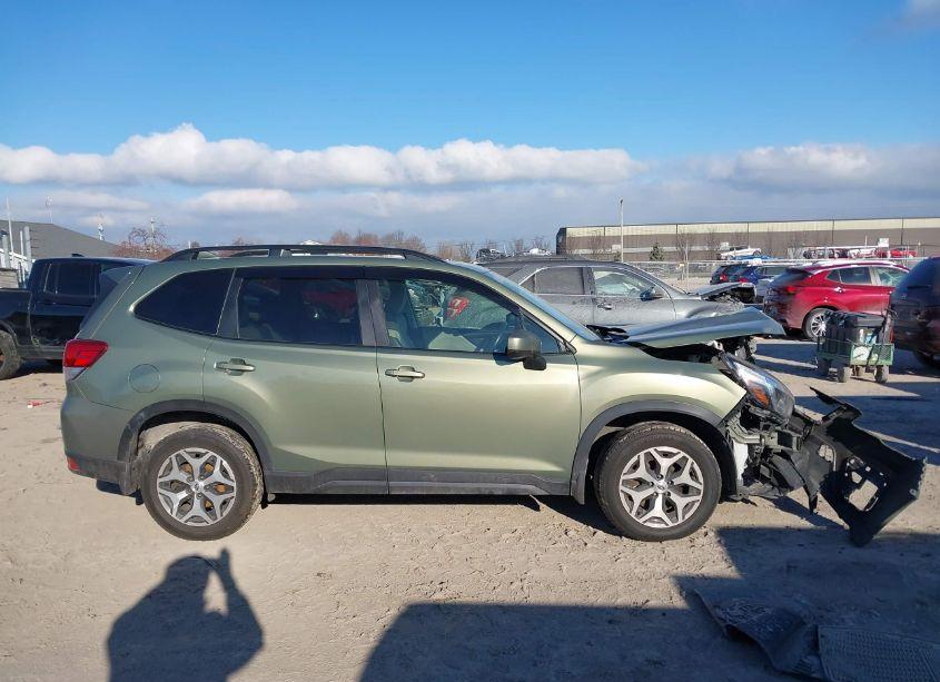 Photo 13 of 2019 Subaru Forester PREMIUM (VIN JF2SKAEC2KH455790)