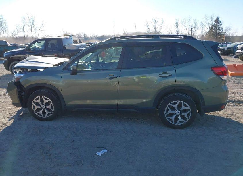 Photo 14 of 2019 Subaru Forester PREMIUM (VIN JF2SKAEC2KH455790)