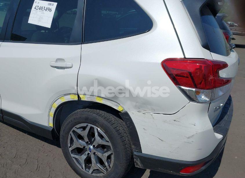 Photo 6 of 2022 Subaru Forester PREMIUM (VIN JF2SKAEC2NH440274)