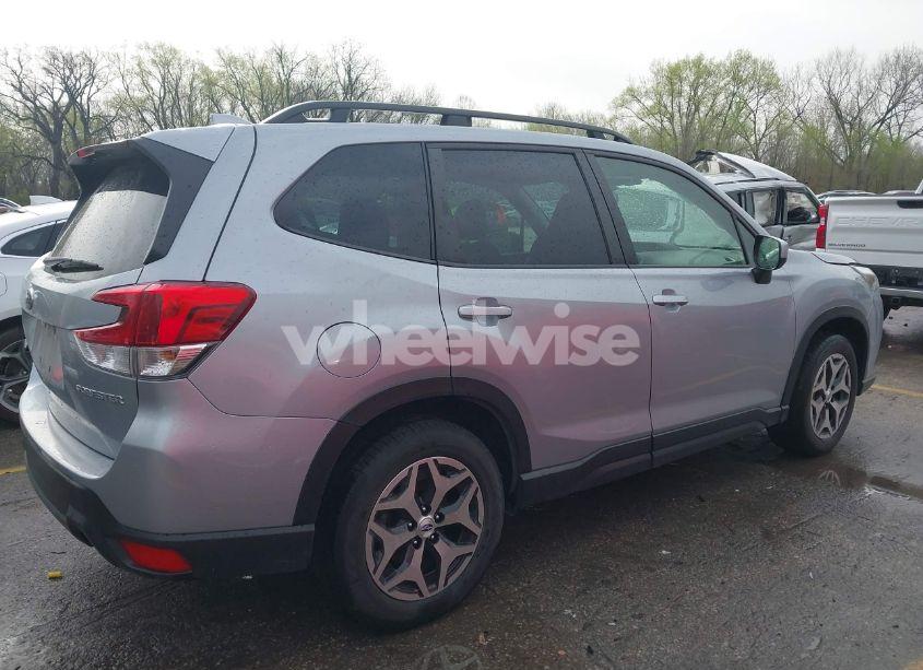 Photo 14 of 2022 Subaru Forester PREMIUM (VIN JF2SKAEC2NH452330)