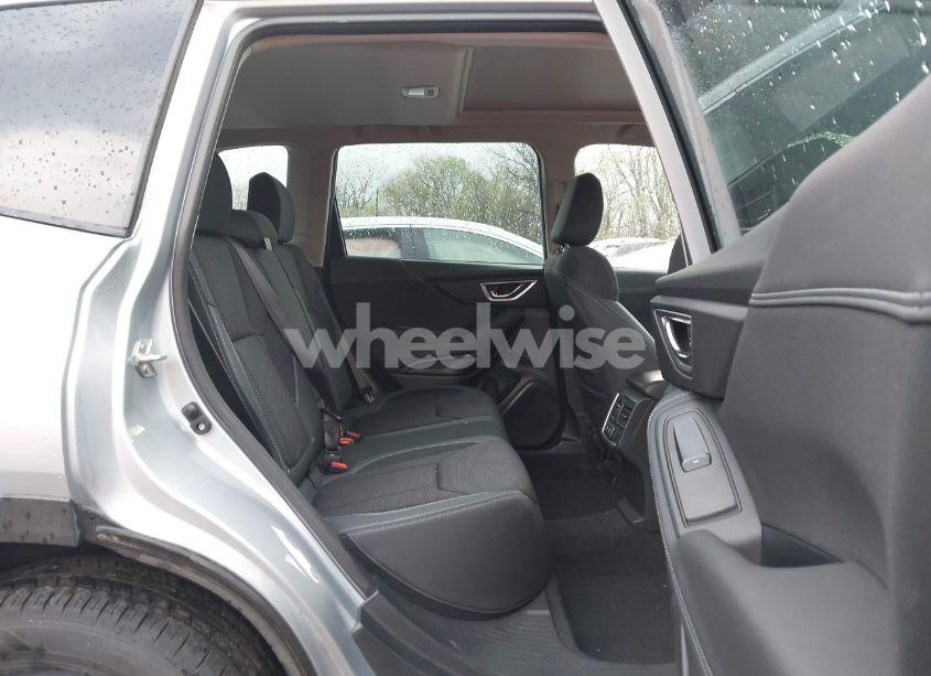 Photo 8 of 2022 Subaru Forester PREMIUM (VIN JF2SKAEC2NH452330)