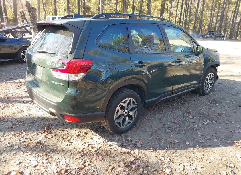 Photo 4 of 2023 Subaru Forester PREMIUM (VIN JF2SKAEC2PH508589)