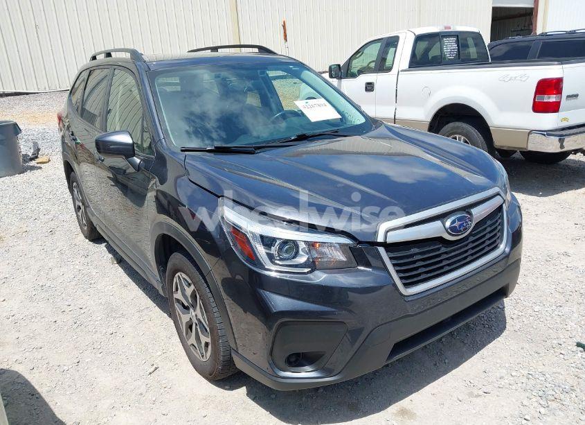 2019 Subaru Forester PREMIUM (VIN JF2SKAEC3KH544056) main photo