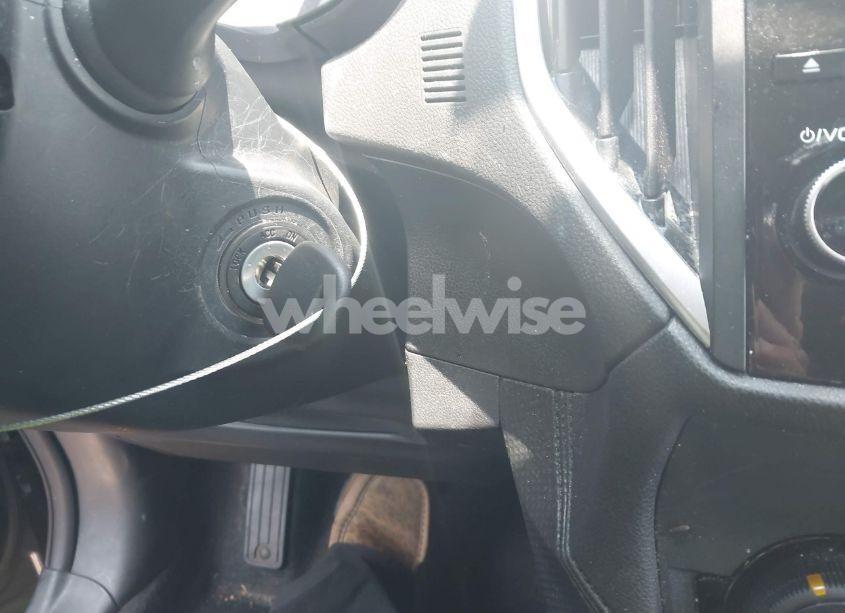 Photo 11 of 2019 Subaru Forester PREMIUM (VIN JF2SKAEC3KH544056)