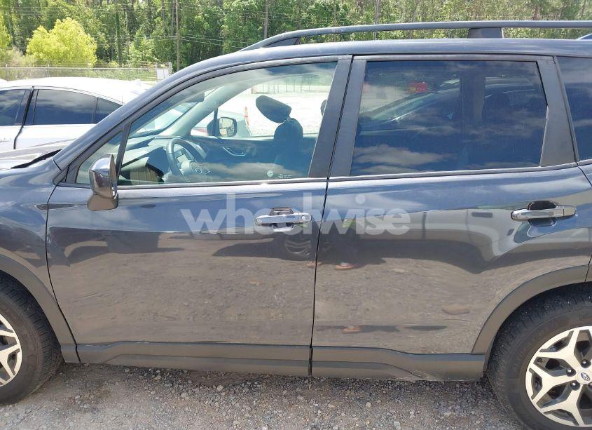 Photo 14 of 2019 Subaru Forester PREMIUM (VIN JF2SKAEC3KH544056)