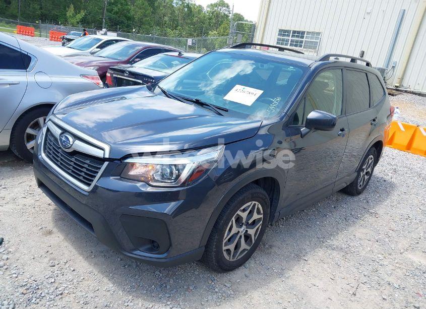 Photo 2 of 2019 Subaru Forester PREMIUM (VIN JF2SKAEC3KH544056)