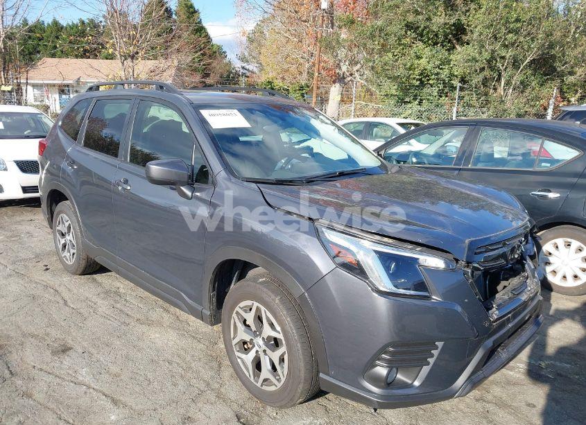 2022 Subaru Forester PREMIUM (VIN JF2SKAEC3NH507934) main photo