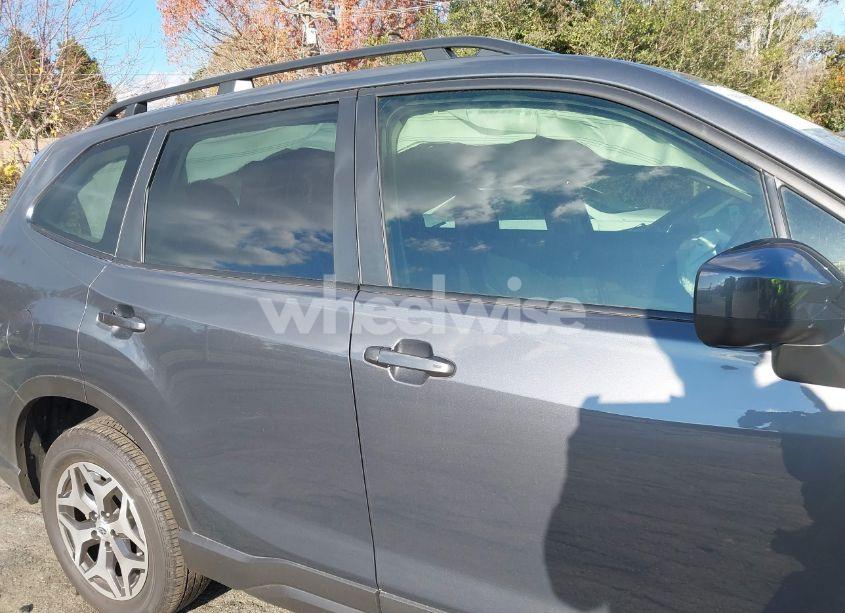 Photo 13 of 2022 Subaru Forester PREMIUM (VIN JF2SKAEC3NH507934)