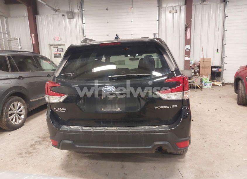 Photo 16 of 2019 Subaru Forester PREMIUM (VIN JF2SKAEC4KH535317)
