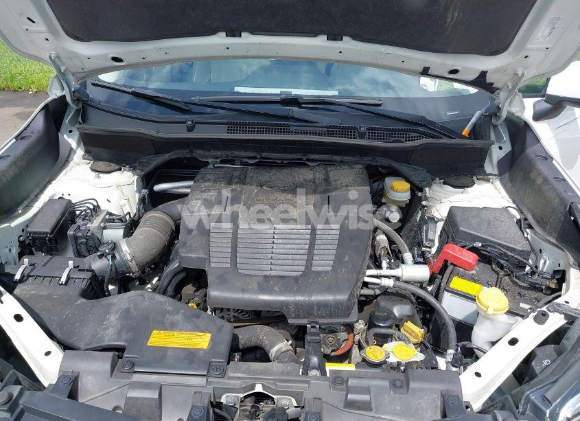 Photo 10 of 2019 Subaru Forester PREMIUM (VIN JF2SKAEC5KH564387)