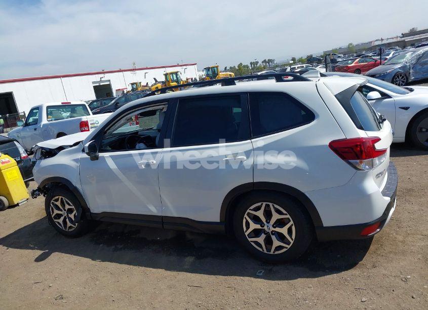 Photo 15 of 2022 Subaru Forester PREMIUM (VIN JF2SKAEC5NH427454)