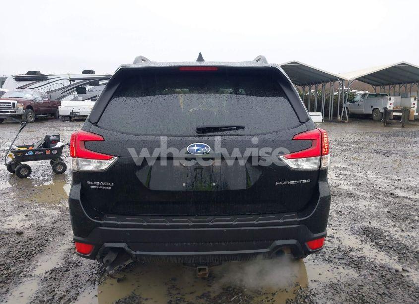 Photo 16 of 2019 Subaru Forester PREMIUM (VIN JF2SKAEC6KH551325)
