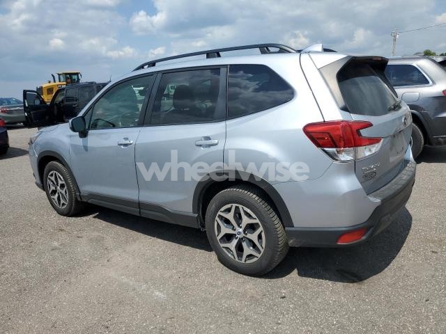 2022 SUBARU FORESTER PREMIUM N/A (VIN JF2SKAEC6NH511900) main photo