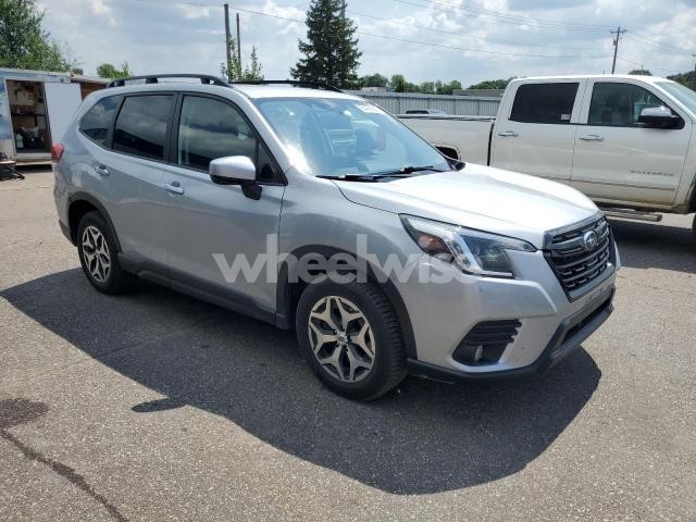 Photo 2 of 2022 SUBARU FORESTER PREMIUM N/A (VIN JF2SKAEC6NH511900)