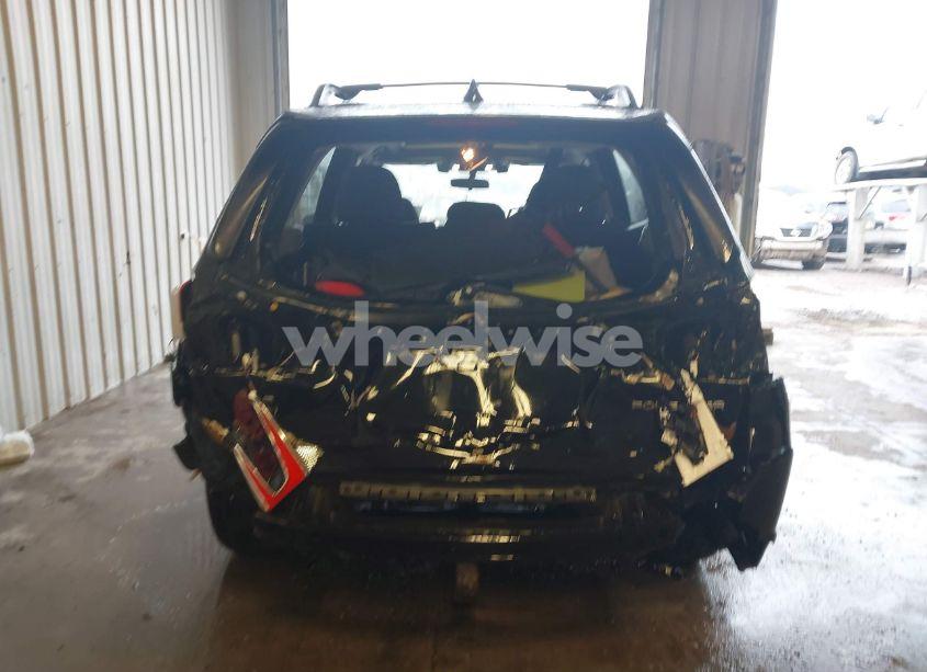 Photo 16 of 2019 Subaru Forester PREMIUM (VIN JF2SKAEC7KH568778)