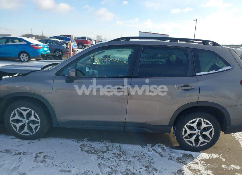 Photo 14 of 2022 Subaru Forester PREMIUM (VIN JF2SKAEC8NH434074)