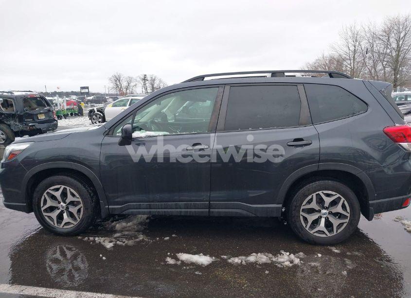 Photo 14 of 2019 Subaru Forester PREMIUM (VIN JF2SKAEC9KH507058)