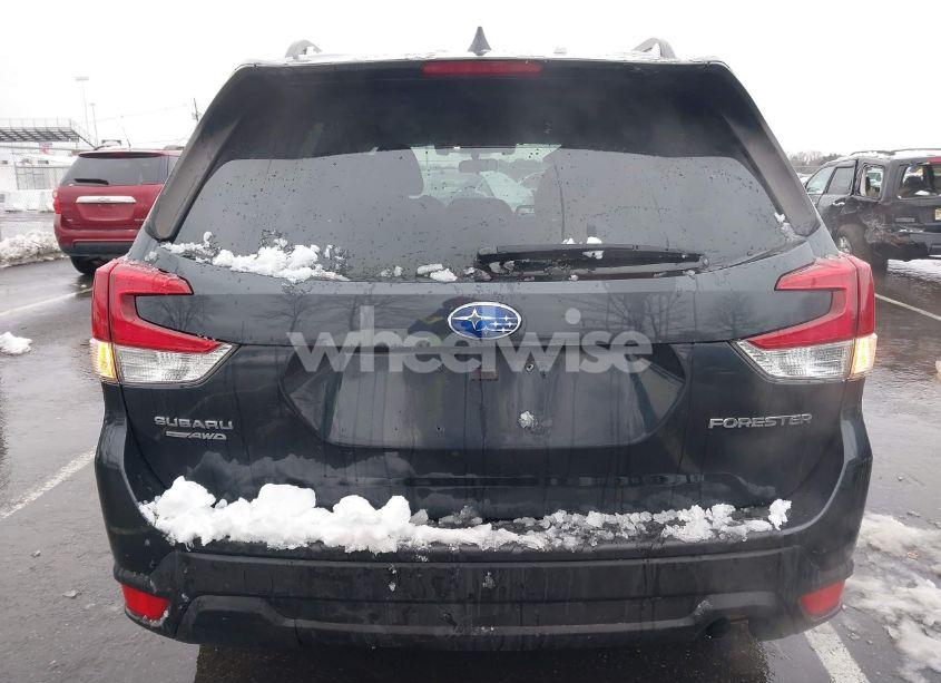 Photo 16 of 2019 Subaru Forester PREMIUM (VIN JF2SKAEC9KH507058)