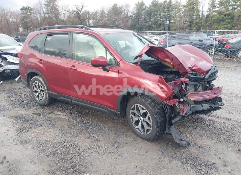 2022 Subaru Forester PREMIUM (VIN JF2SKAECXNH509115) main photo