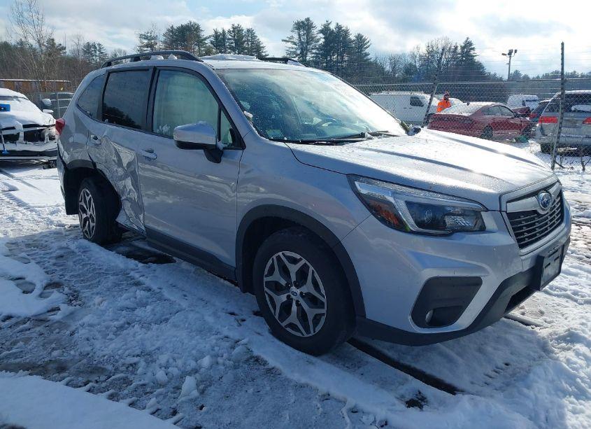 2021 Subaru Forester PREMIUM (VIN JF2SKAFC1MH523093) main photo