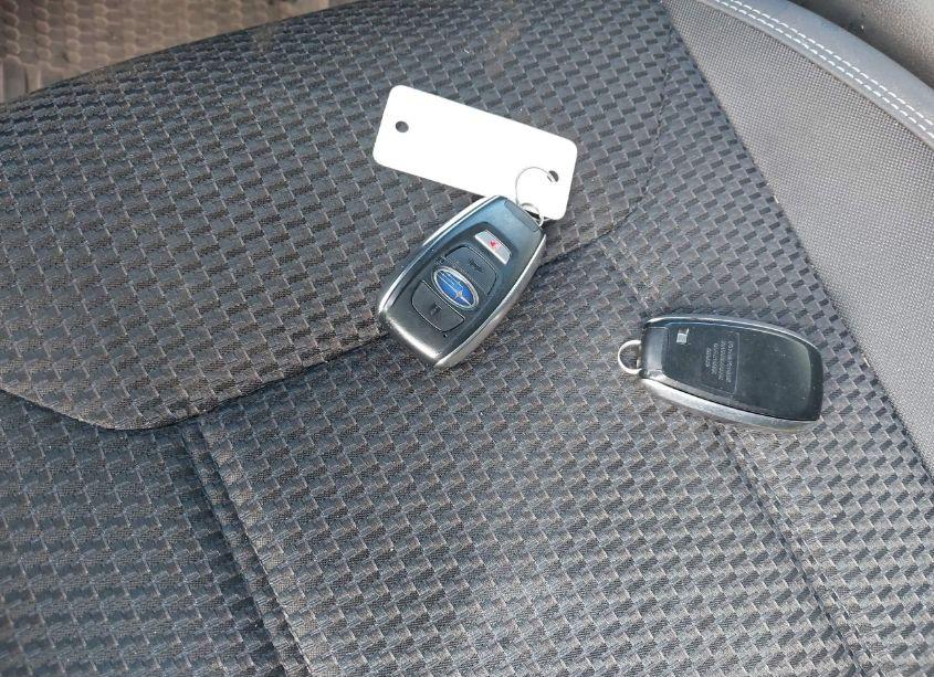 Photo 11 of 2021 Subaru Forester PREMIUM (VIN JF2SKAFC1MH523093)