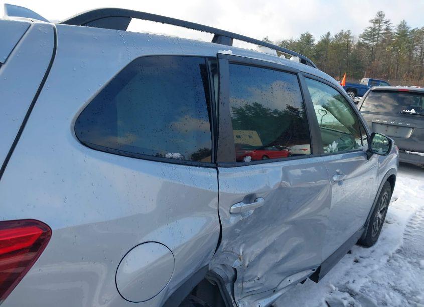 Photo 19 of 2021 Subaru Forester PREMIUM (VIN JF2SKAFC1MH523093)