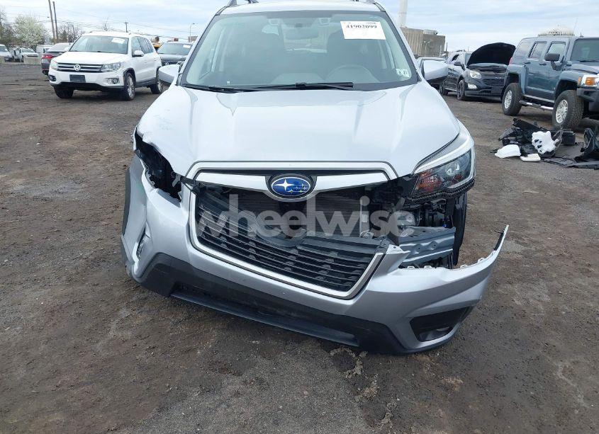 Photo 6 of 2021 Subaru Forester PREMIUM (VIN JF2SKAFC1MH547703)