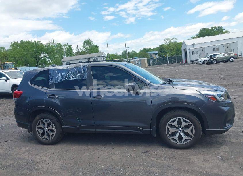Photo 13 of 2021 Subaru Forester PREMIUM (VIN JF2SKAFC2MH584758)