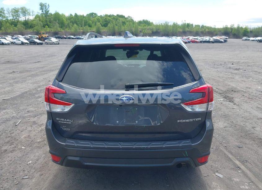 Photo 16 of 2021 Subaru Forester PREMIUM (VIN JF2SKAFC2MH584758)