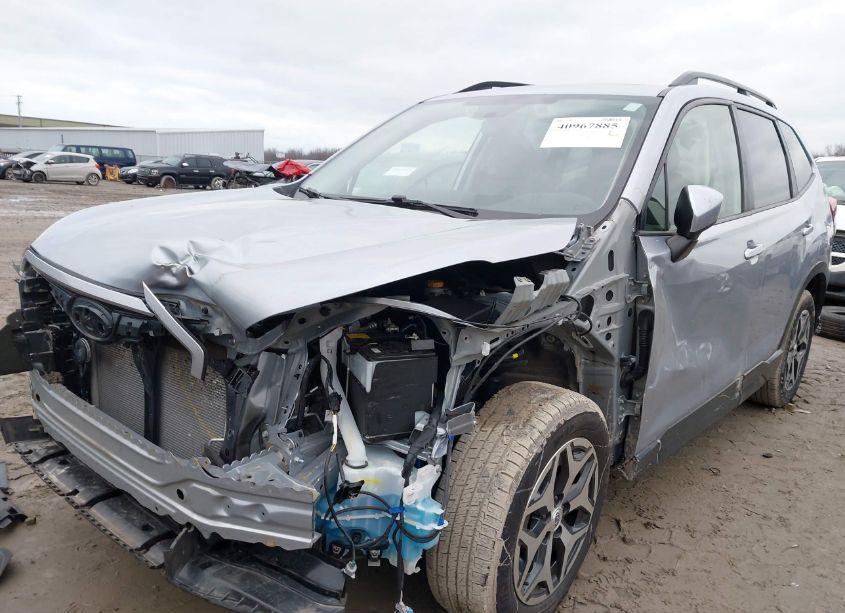 Photo 6 of 2021 Subaru Forester PREMIUM (VIN JF2SKAFC3MH533950)