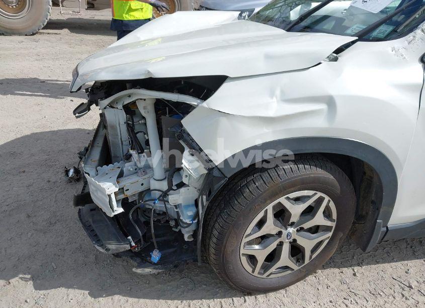 Photo 17 of 2021 Subaru Forester PREMIUM (VIN JF2SKAFC5MH552712)