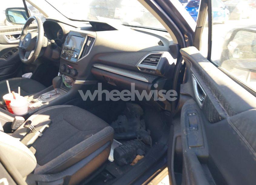Photo 5 of 2021 Subaru Forester PREMIUM (VIN JF2SKAFC7MH509103)
