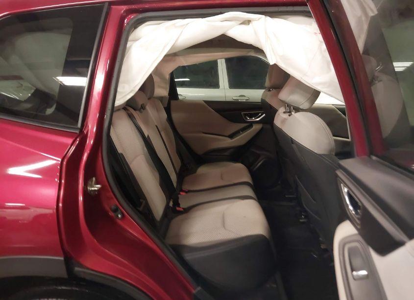 Photo 8 of 2019 Subaru Forester PREMIUM (VIN JF2SKAGC0KH473122)