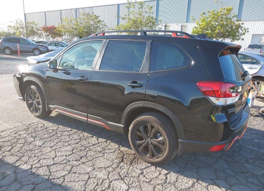 Photo 3 of 2024 Subaru Forester SPORT (VIN JF2SKAGC0RH414338)