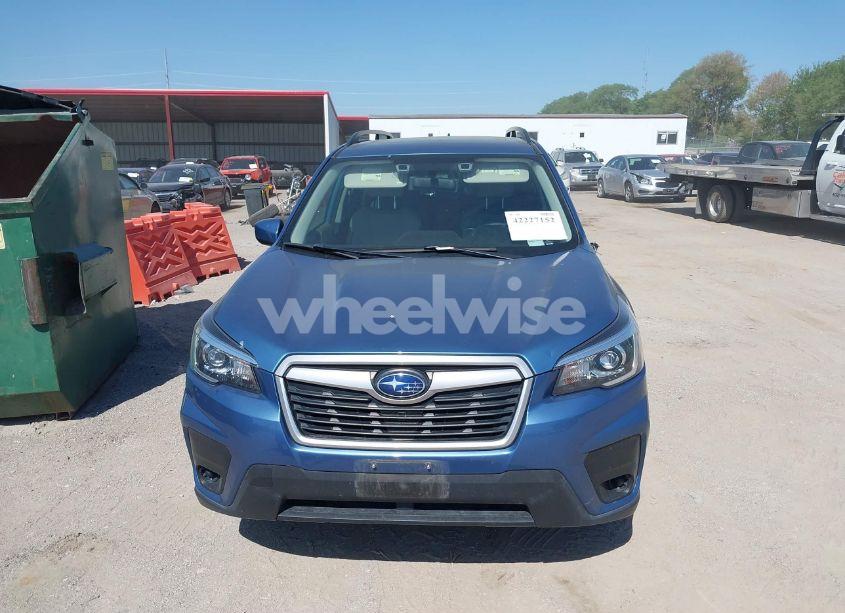 Photo 13 of 2019 Subaru Forester PREMIUM (VIN JF2SKAGC1KH545610)
