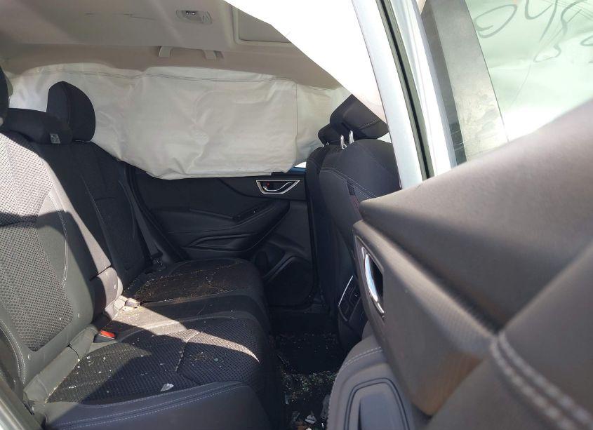 Photo 8 of 2020 Subaru Forester PREMIUM (VIN JF2SKAGC2LH426286)