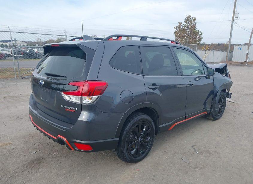 Photo 4 of 2023 Subaru Forester SPORT (VIN JF2SKAGC2PH500523)