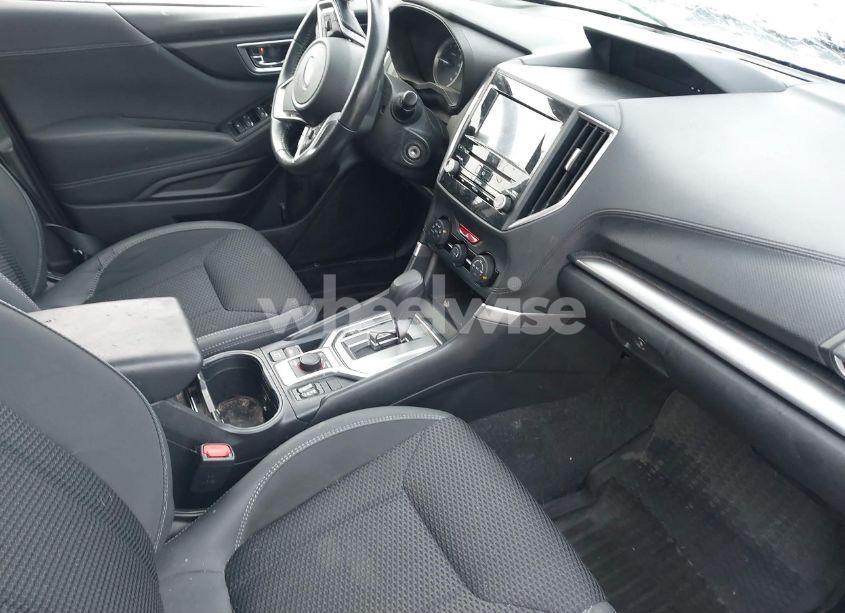 Photo 5 of 2020 Subaru Forester PREMIUM (VIN JF2SKAGC4LH528396)