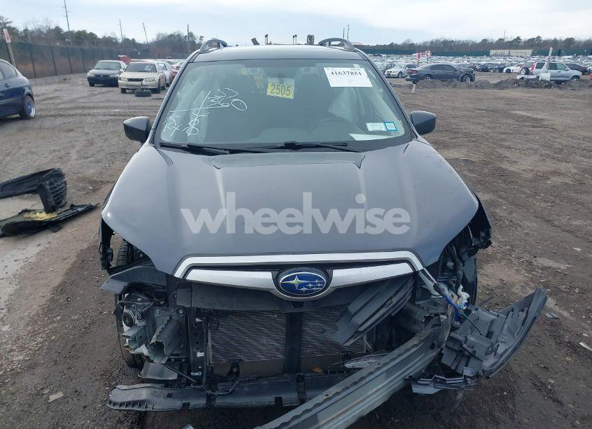 Photo 12 of 2019 Subaru Forester PREMIUM (VIN JF2SKAGC5KH585706)