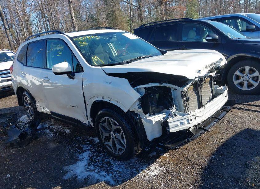 2019 Subaru Forester PREMIUM (VIN JF2SKAGC5KH593806) main photo