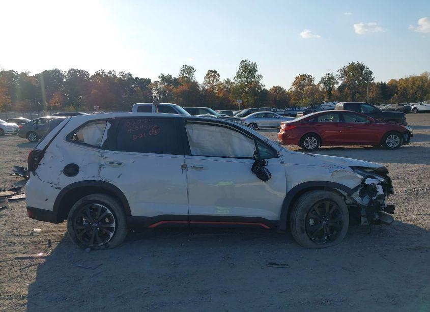 Photo 12 of 2024 Subaru Forester SPORT (VIN JF2SKAGC6RH514993)