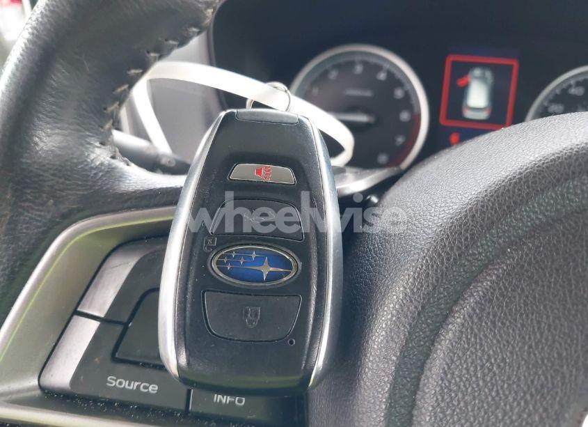 Photo 11 of 2019 Subaru Forester PREMIUM (VIN JF2SKAGC7KH469634)